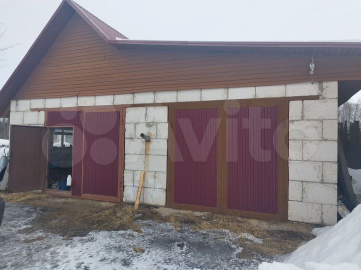 Гараж, > 30 м²