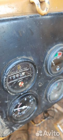 Komatsu D65E-12, 1992