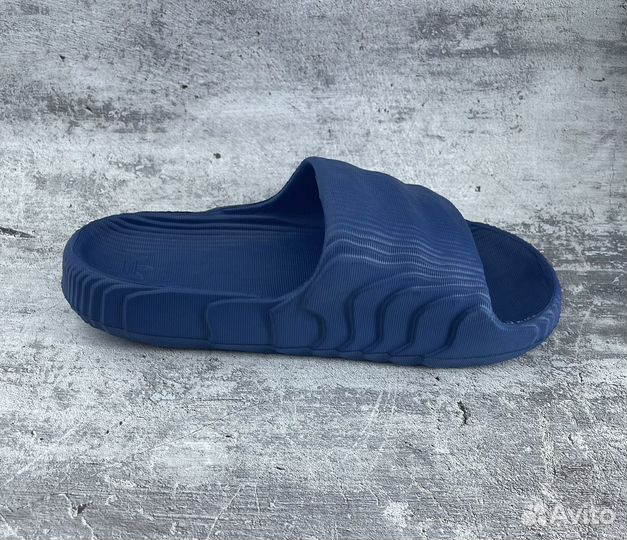 Тапочки Adidas Adilette (Оригинальное исполнение)