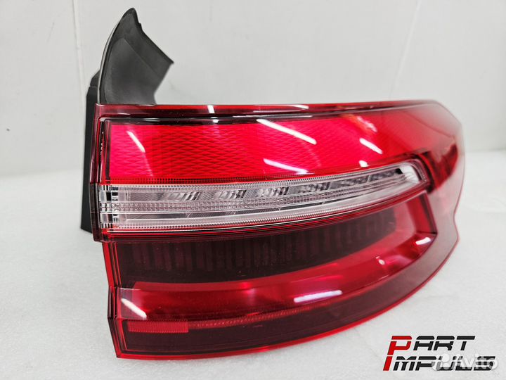 Фонарь правый Haval F7