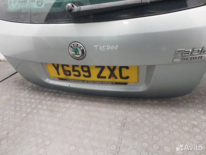 Крышка багажника Skoda Fabia, 2009
