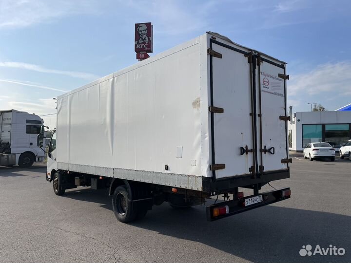 Hino 300 (Dutro), 2012