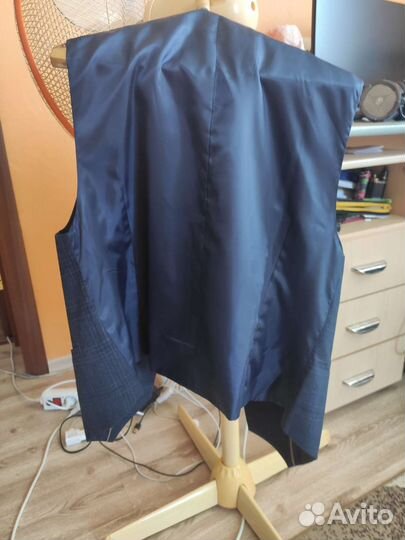 Жилет и пиджак школьные