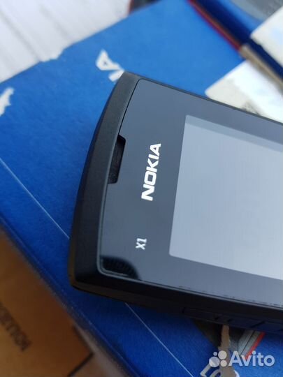 Nokia X1-01