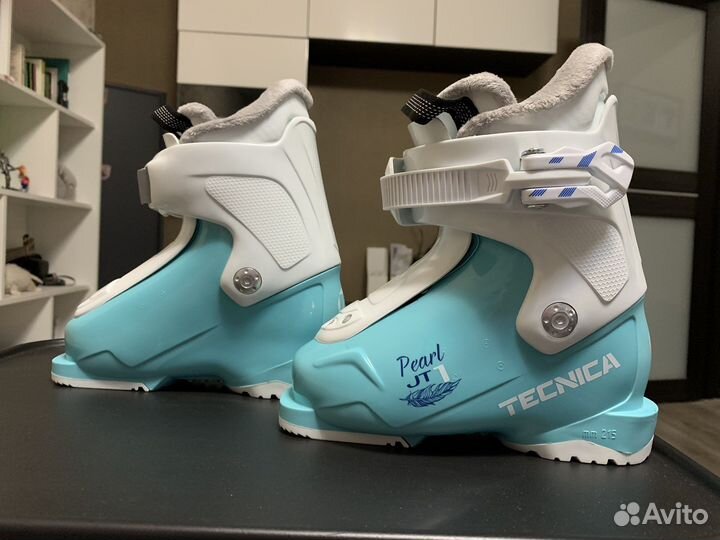 Горнолыжные ботинки детские 17.5