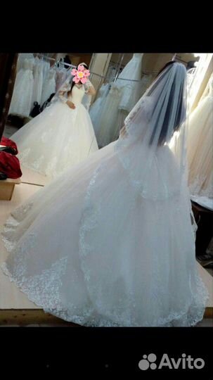 Свадебное платье