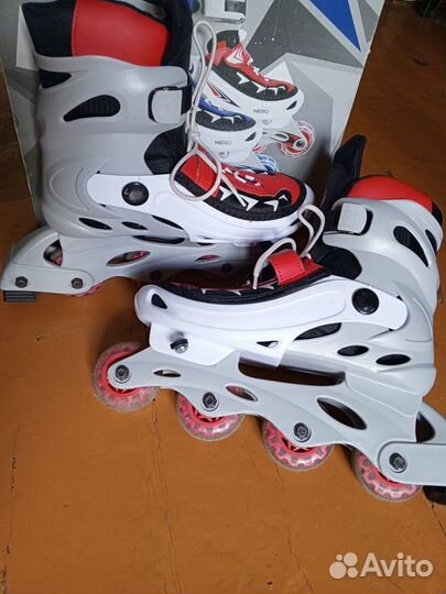Выдвижные роликовые коньки с защитой, размер 39-42