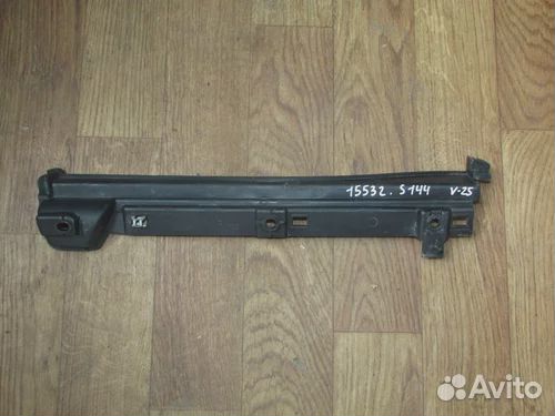 Боковая панель 6 серии лев. Scania