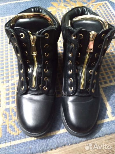 Полуботинки