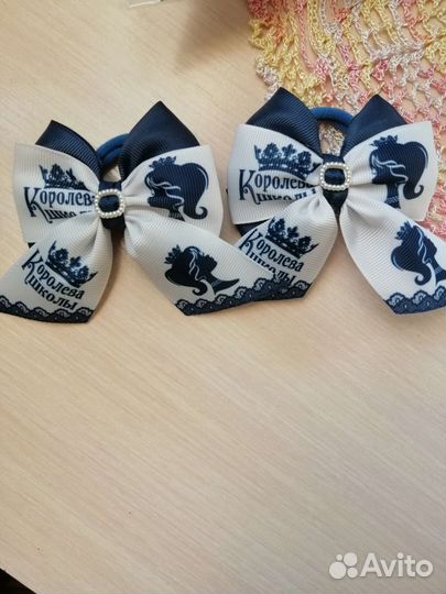 Школьные бантики ручной работы