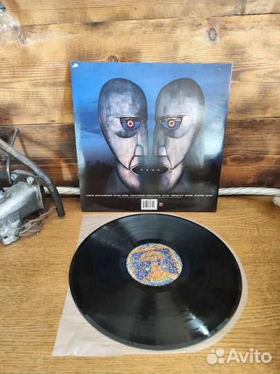 Pink Floyd – The Division Bell UK 1st Press