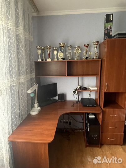 Рабочий уголок