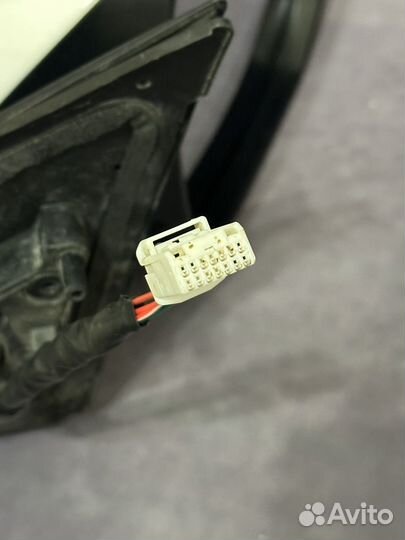 Зеркало правое Toyota Rav 4 40 5 pin