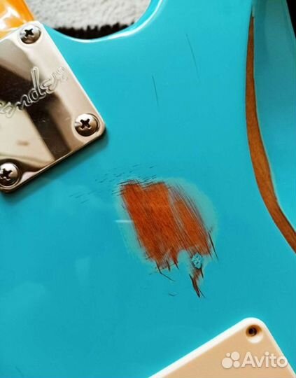 Электрогитара fender