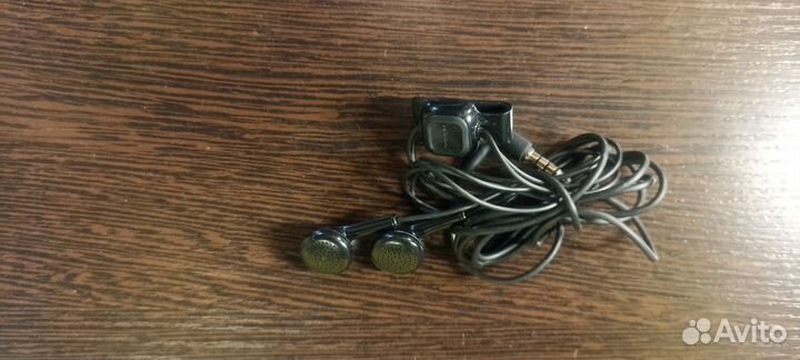 Проводные наушники nokia