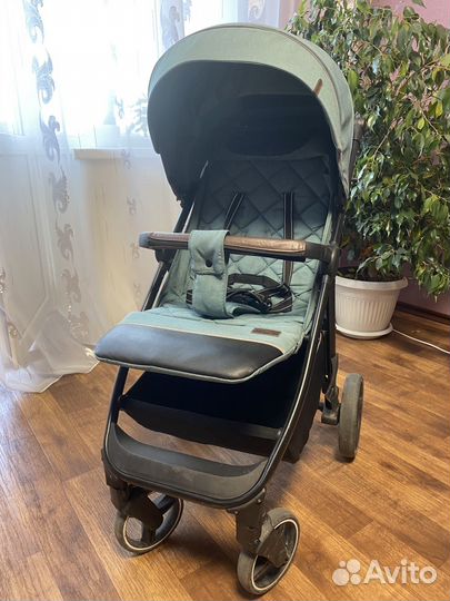 Прогулочная коляска carrello Bravo