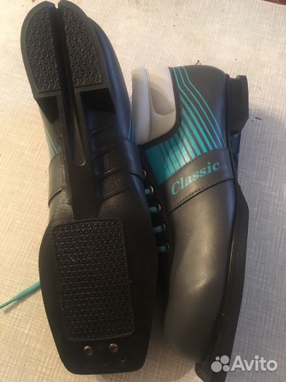 Лыжные ботинки