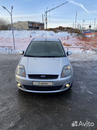 Ford Fiesta 1.6 AT, 2008, 145 000 км