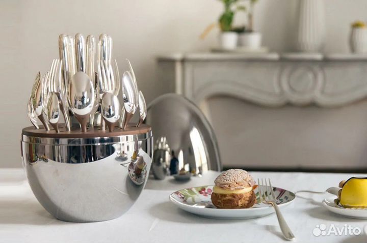 Набор столовых приборов