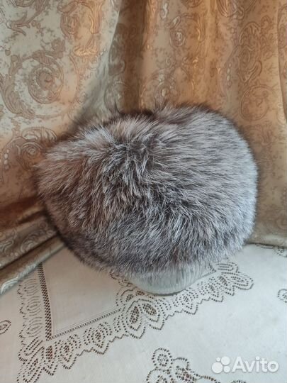 Шапки женские меховые