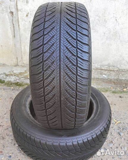 Goodyear UltraGrip Performance 225/55 R17 97H