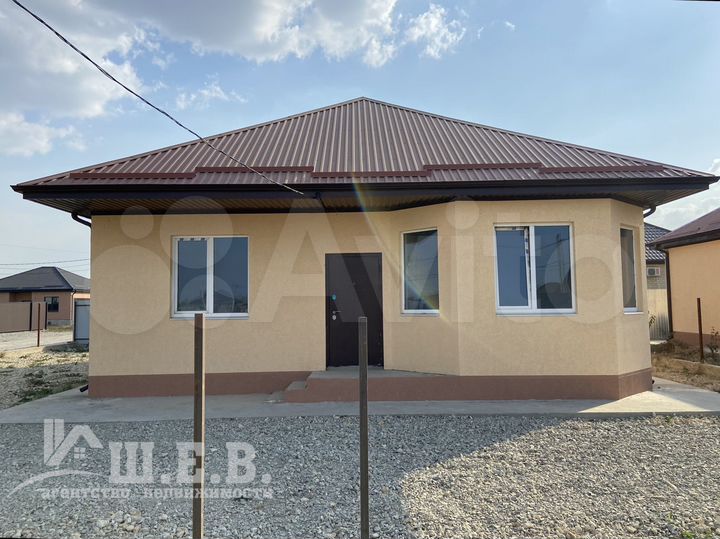 Дом 96,5 м² на участке 4 сот.