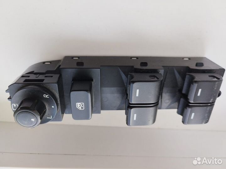Блок стеклоподъемников мазда сх-5