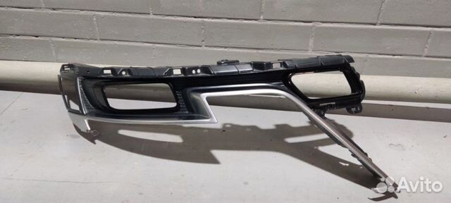 Накладка на фару передняя правая Kia Carnival 4