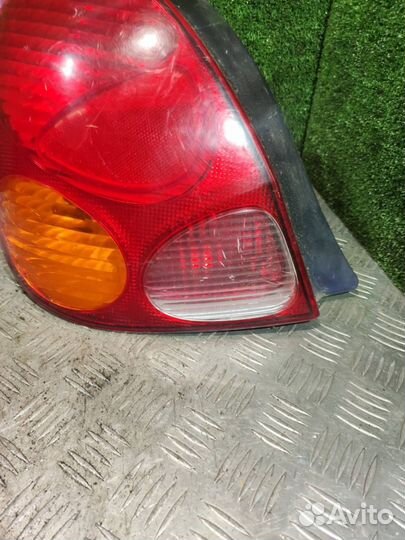 Фонарь KIA Carnival / Sedona (1998-2006)