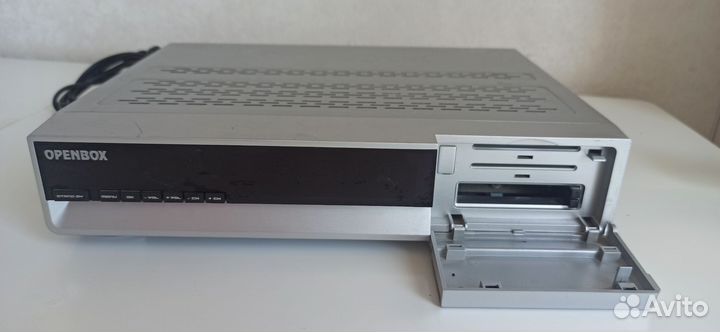 Спутниковый ресивер Openbox X-820 CI