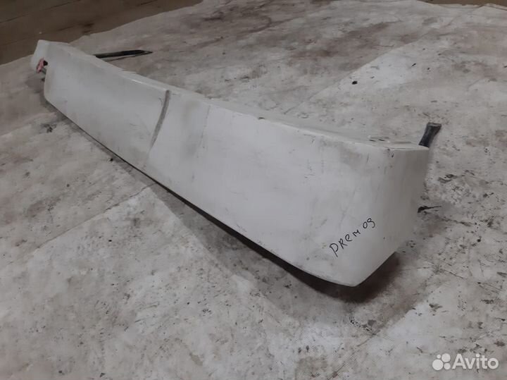 Спойлер кабины боковой левый renault premium