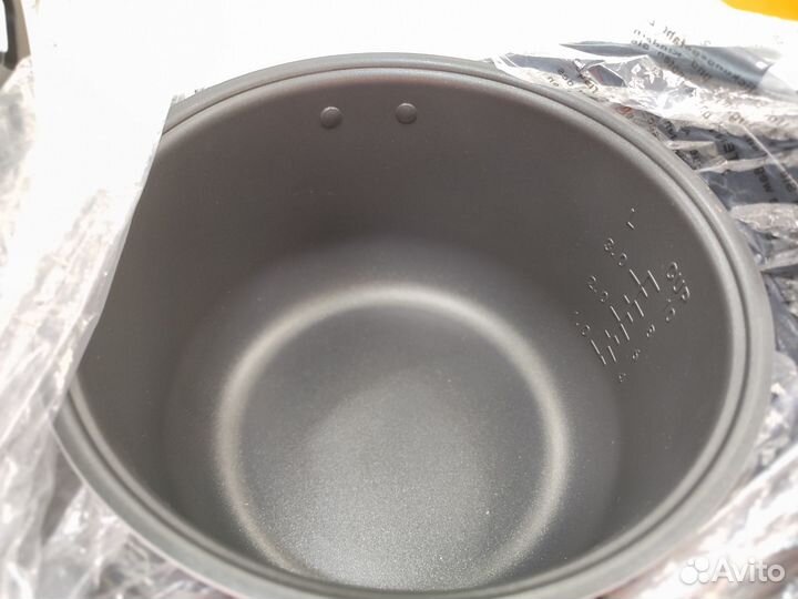 Мультиварка redmond RMC-M96 (сев)