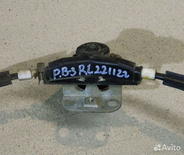 Стеклоподъемник задний левый VW Passat B3