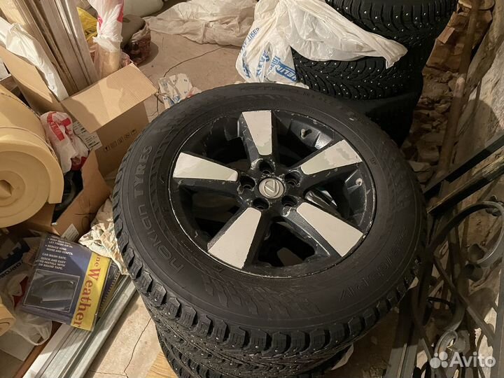 Nokian Tyres Hakkapeliitta 9 SUV 225/65 R17