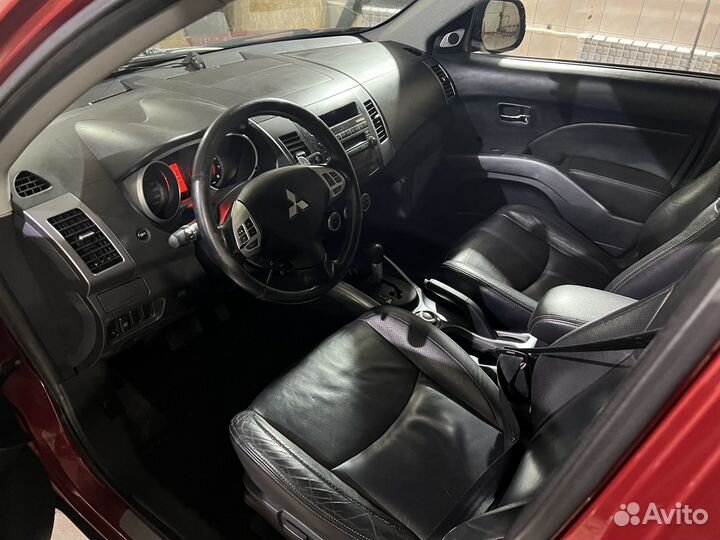Mitsubishi Outlander 2.4 CVT, 2007, 286 000 км