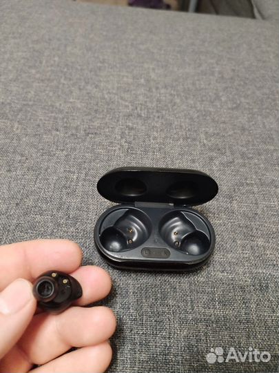 Samsung Galaxy Buds+ черный