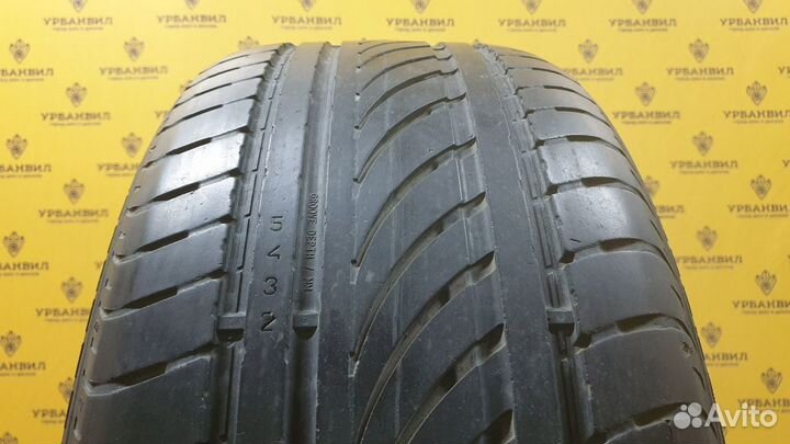 Nokian Tyres NRVi 255/50 R19