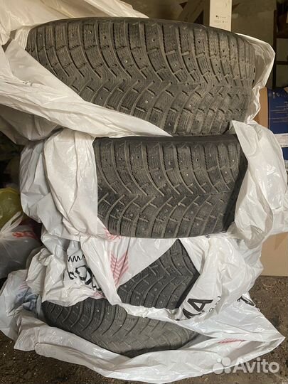 Michelin Alpin 215/50 R17 95T