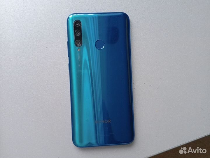 HONOR 20e, 4/64 ГБ