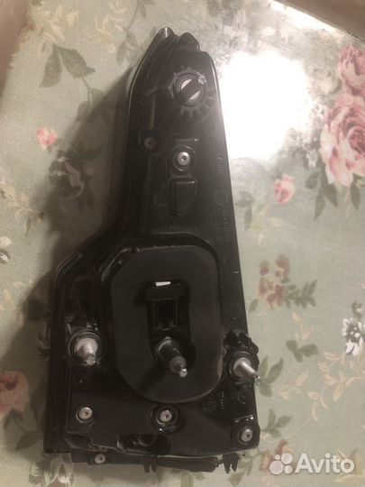 Фонарь задний audi a4 b9