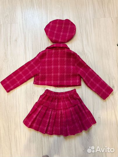 Костюм нарядный для девочки