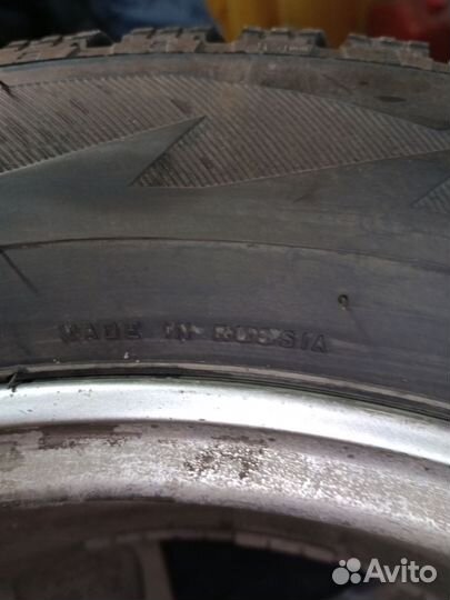 Bridgestone Blizzak Spike-02 205/60 R16