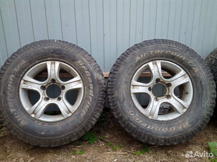 R16 Bfgoodrich All-Terrain T/A 265/75, PCD 5x139.7 DIA 40
