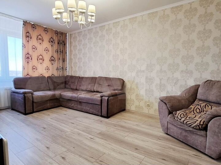 2-к. квартира, 60,3 м², 7/17 эт.