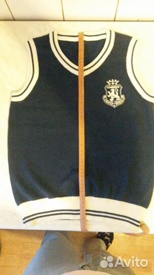 Жилет школьный на мальчика 10-12 лет