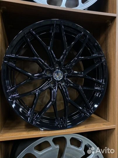 Диски Brixton Design 22’’ 5x112 для Audi Q7 Q8