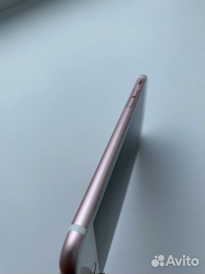 iPhone 6S, 32 ГБ
