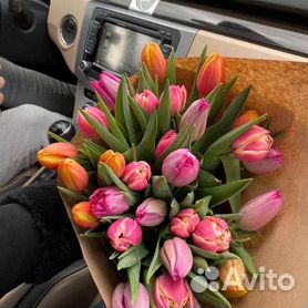 Тюльпаны искусственные купить в Москве, Петербурге - Доставка по РФ - Cashpo Design