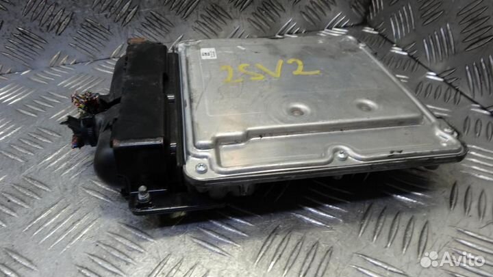 Блок управления двигателем Skoda Yeti