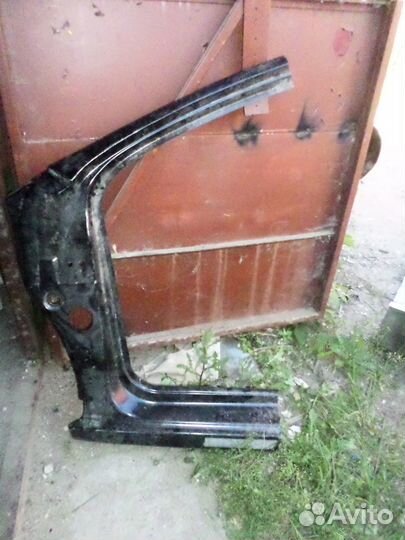 Peugeot 207 дверная стойка передняя левая новая